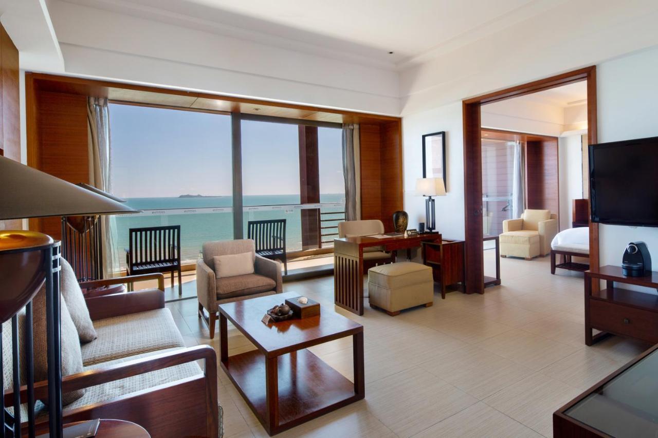 Pullman Oceanview Sanya Bay Resort & Spa Zewnętrze zdjęcie